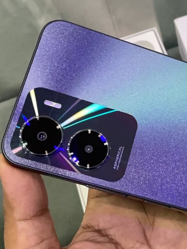Vivo ने अपना नया स्मार्टफोन लॉन्च किया है, जिसका नाम Vivo T2x 5G स्मार्टफोन है, यह स्मार्टफोन दुनिया का सबसे तेज़ स्मार्टफोन है.